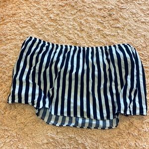AQUA (Size S) blue and white striped strapless top